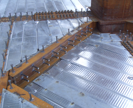 建築頭付きスタッド工事